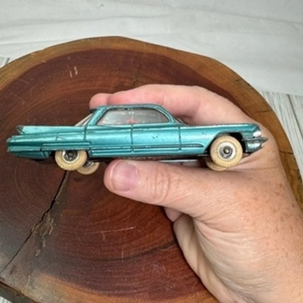Vintage 1950s Dinky Toys 147 G Diecast 1/43 Scale Cadillac 147g Made in England